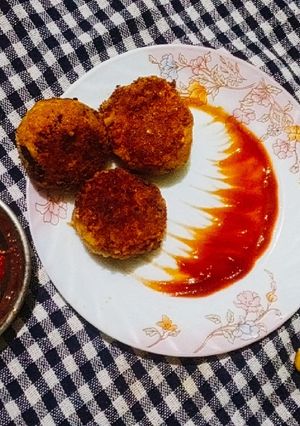 কাবলি চীজ বাদামের টিক্কা সাথে সুইট অ্যন্ড স্পাইসি চাটনি রেসিপির প্রধান ছবি