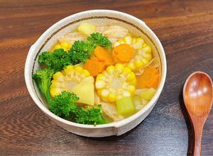 Hình của món Canh rau củ quả bổ dưỡng thanh mát.