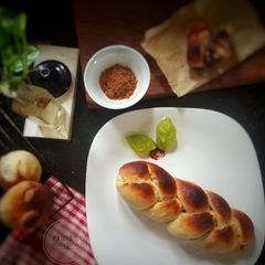 A picture of Braided nutrela bread.