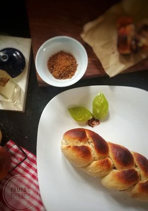 A picture of Braided nutrela bread.