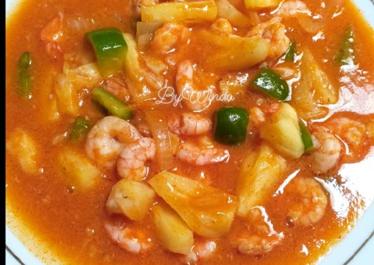Langkah Mudah untuk Membuat Udang Asam Manis yang simpel