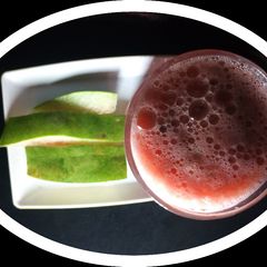 A picture of Watermelon and cucumber smoothie.