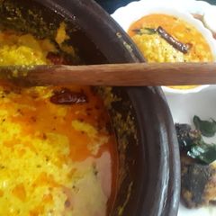 A picture of Kerala style mango curry(Mambazha puliseerry).