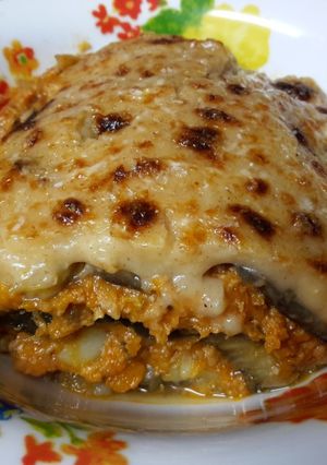 Una foto de Moussaka con patata y soja texturizada (en MCC o en thermomix)