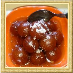 A picture of Bread gulabjamun.