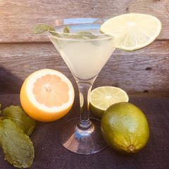Lime and Mint Mojito 🌱(Mock-jito Mocktail) A picture of Lime and Mint Mojito 🌱(Mock-jito Mocktail).