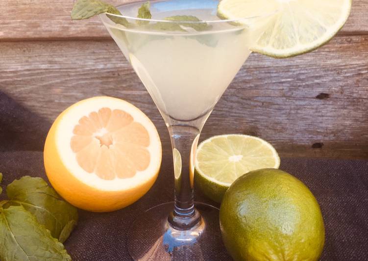 Steps to Prepare Award-winning Lime and Mint Mojito 🌱 (Mock-jito Mocktail)
