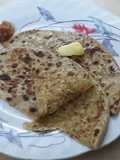 Delicious Stuffed Bottle Gourd (Lauki) Paranthas
