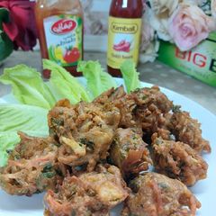 A picture of Chinese pakoray.