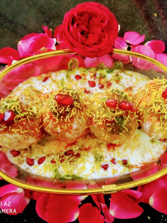 ब्रेड दही वड़ा (Bread Dahi Vada recipe In Hindi) रेसिपी मुख्य फोटो