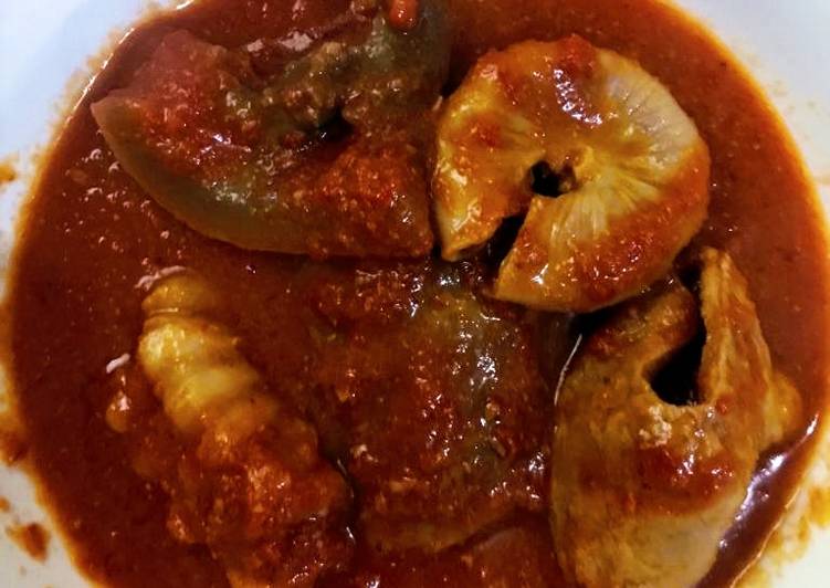 Steps to Prepare Homemade Redoil pepper and intestine+pkomo stew