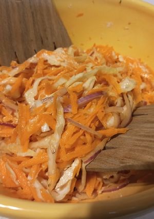 Una foto de Ensalada coleslaw (versión sin crema)