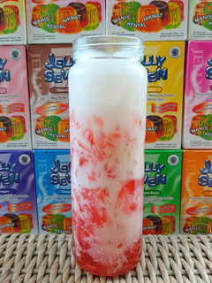 Foto resep Es Jelly Stroberi Soda