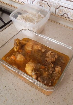 Una foto de Pollo en salsa en instant pot