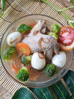 Foto resep Sop Ayam Puyuh Brokoli