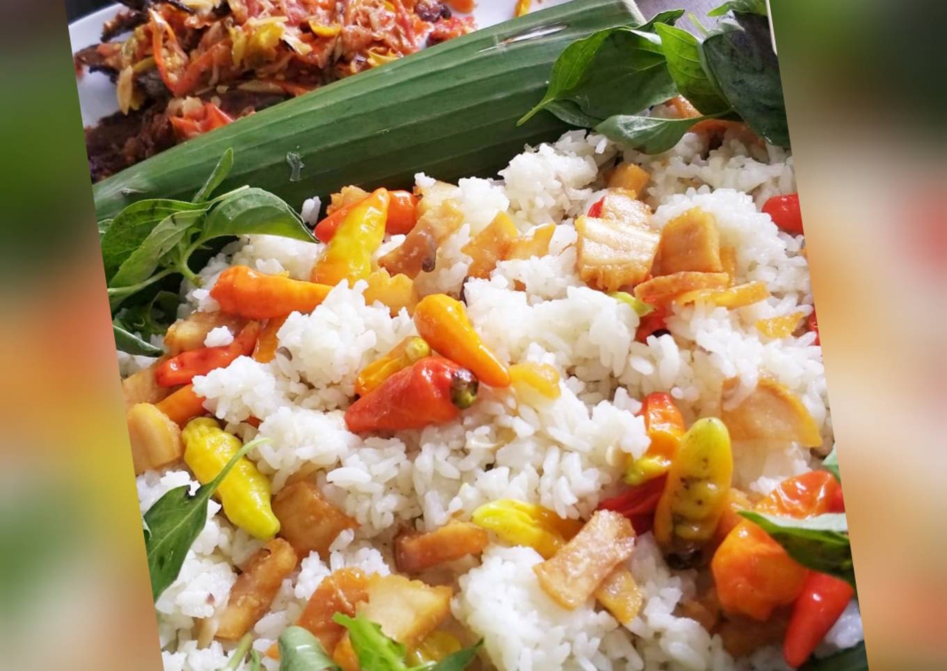 Nasi Liwet Gurih Pedaass