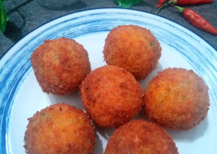 Bola Bola Kentang Bayam Keju