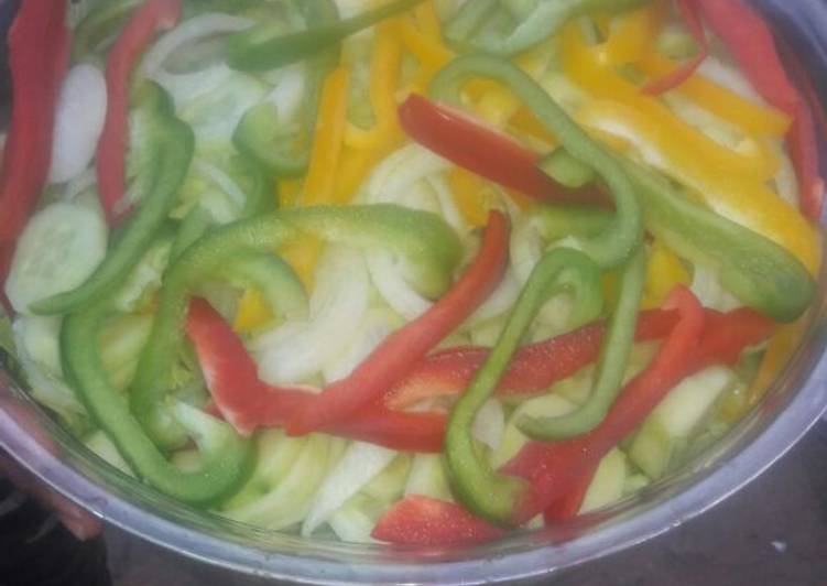 Steps to Make Award-winning Green salad and cucumber