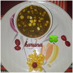 A picture of Corn Palak.