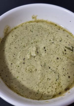 A picture of Peanut chutney for idli dhosa.