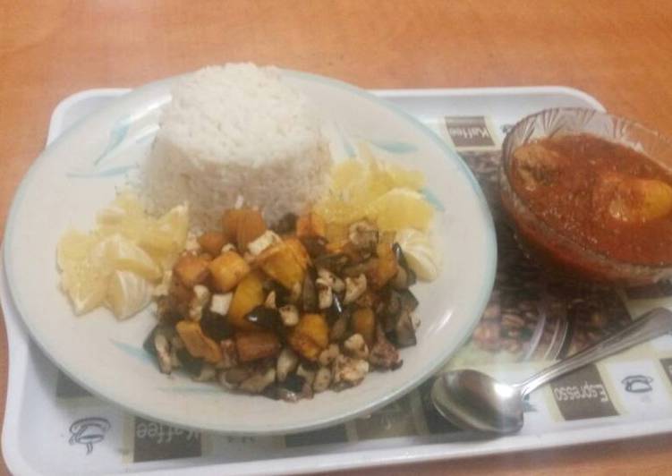 How To Use Rice with stew and plantain