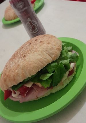 O poză a rețetei Sandwich sățios pentru mic dejun 🥪.