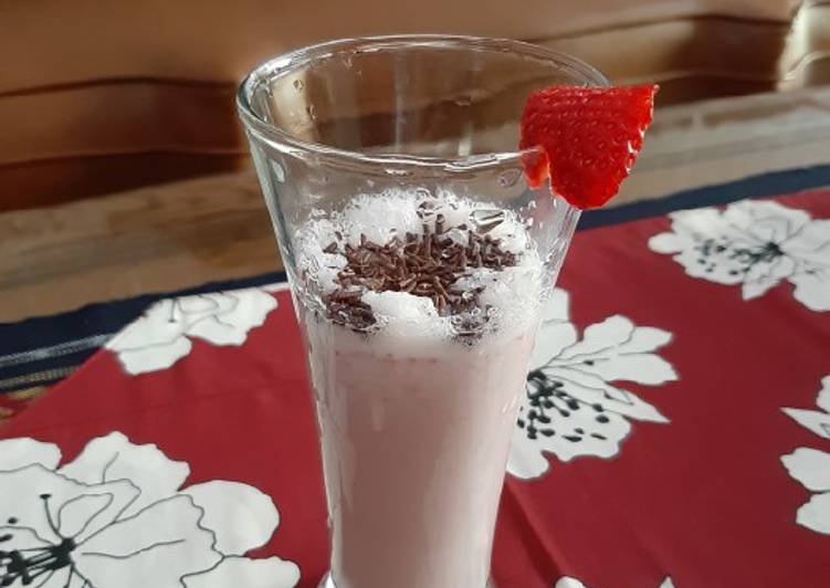 Milk Shake Strawberry 🍓🍹