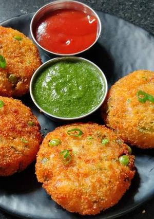 A picture of Aloo poha cutlets.