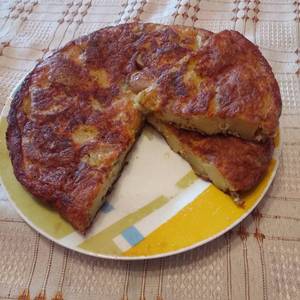 Tortilla de papas rústicas y zanahoria