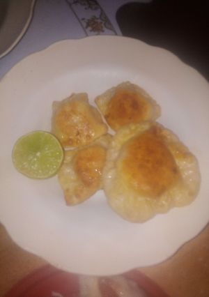 Una foto de Sorrentinos fritos🥟