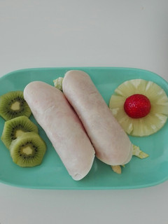 Una foto de Rollitos de pavo con dulce de membrillo y queso