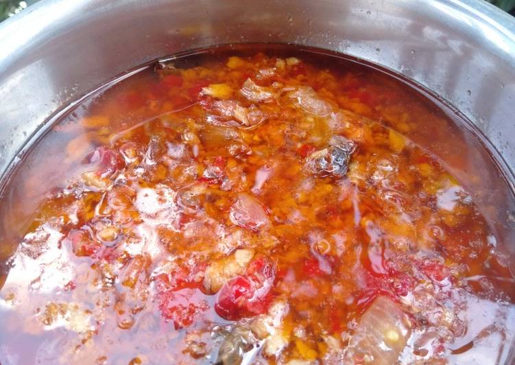 Cara Gampang mengolah Sambal ikan asap yang simpel