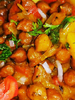 A picture of Aalu Chana Chaat Street Style Chaat.