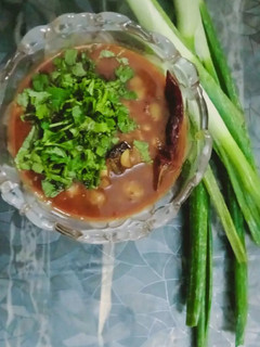 વાલ નું રસાદાર શાક (Val Rasadar Shak Recipe In Gujarati) રેસીપી મુખ્ય ફોટો