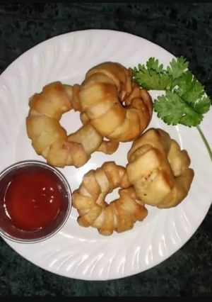 A picture of Ring samosa.