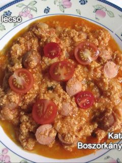 Tojásos lecsó recept fotója