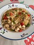 Noodles con pollo y pimiento
