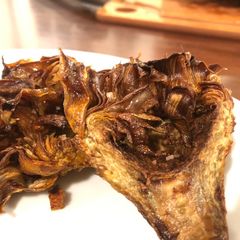 A picture of Deep-fried artichokes.