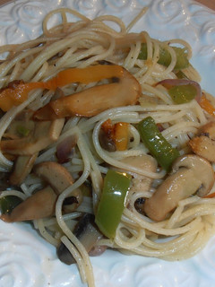Φωτογραφία της συνταγής Spaghetti aglio, olio, peperoncino (και πολλά άλλα καλούδια)🌶️