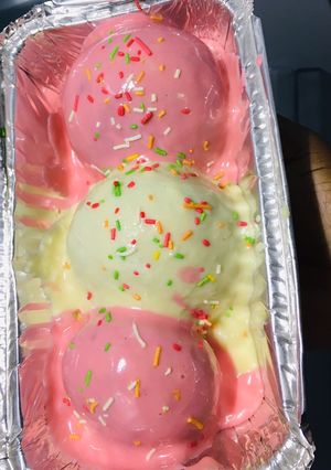 A picture of Strawberry glaze🍓.