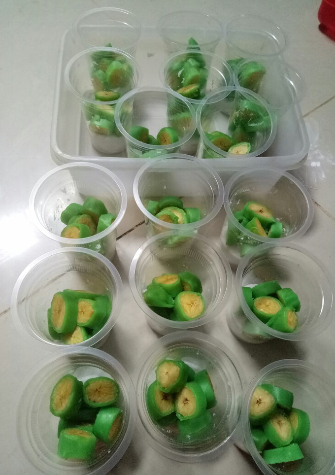 Foto resep Es Pisang Ijo kulit dadar | wajan kwalik
