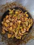 ผัดเปรี้ยวหวานอกไก่