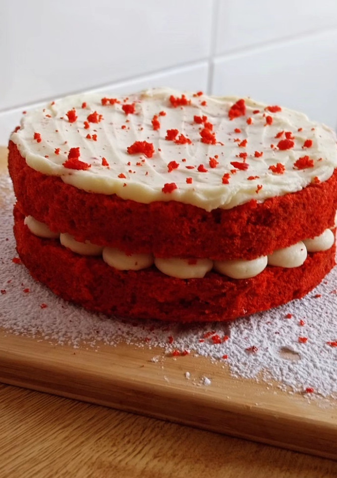 Una foto de Red Velvet v2 ¡sin gluten!
