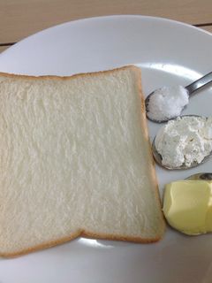 5分早餐快速菠蘿吐司 的食譜成品照片