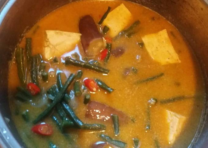 Sayur lodeh kacang terong dan tahu bumbu desaku instan