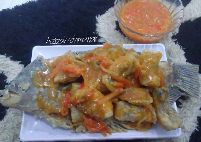 Resep Ikan Gurame Crispy Asam Manis Oleh Azizah Rahmawati Cookpad