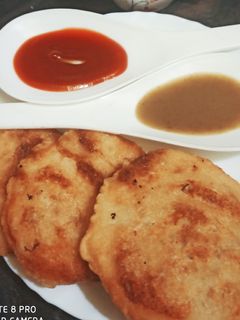 सूजी की कचौड़ी (Suji ki kachori recipe in hindi) रेसिपी मुख्य फोटो
