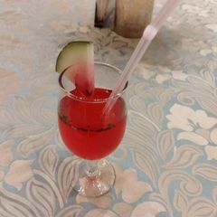 A picture of Watermalon juice.