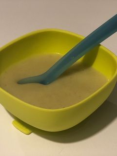 Una foto de Cena para bebés. Puré de calabacín con jamón serrano