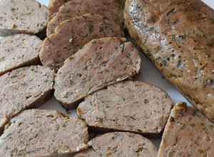 Húslevesben főtt májas, petrezselymes töltelék, mint húslevesbetét recept fotója